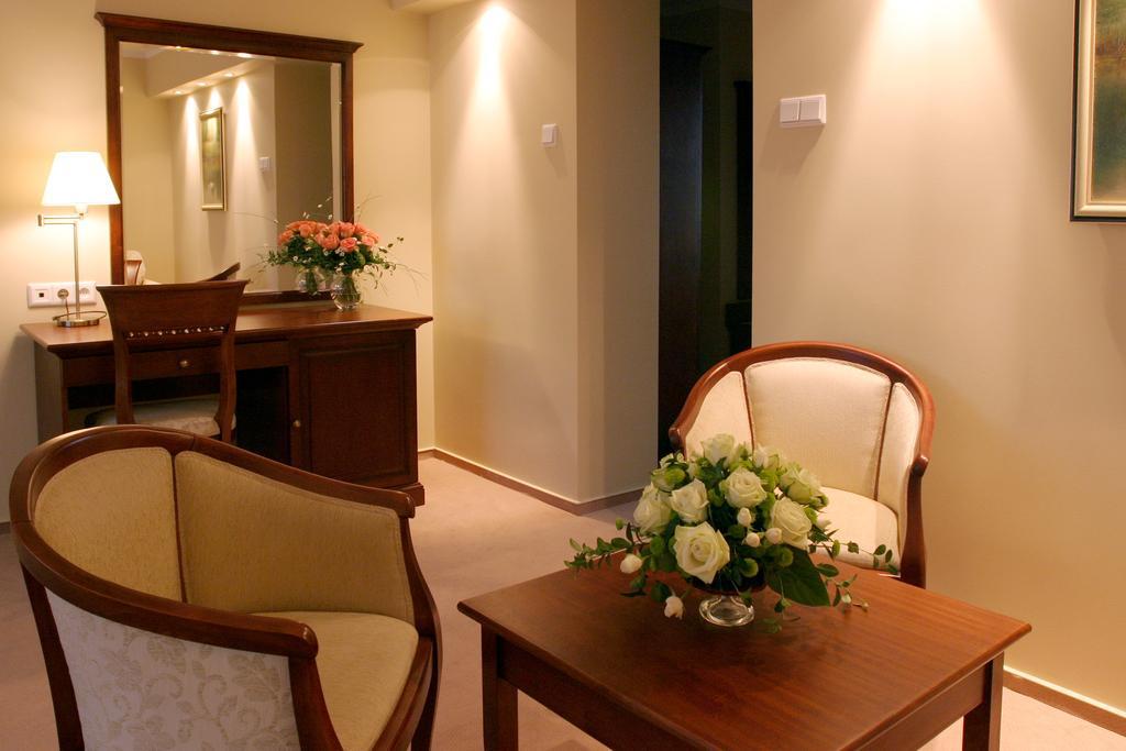 Hotel Prezydencki 3-Star رشيشوف الغرفة الصورة
