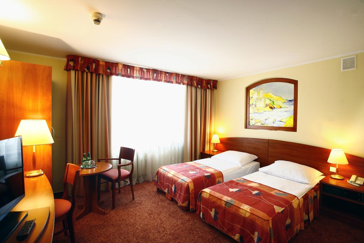 Hotel Prezydencki 3-Star رشيشوف المظهر الخارجي الصورة