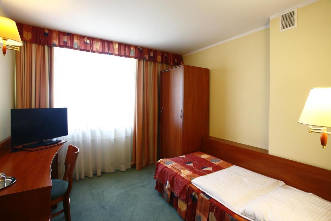Hotel Prezydencki 3-Star رشيشوف المظهر الخارجي الصورة