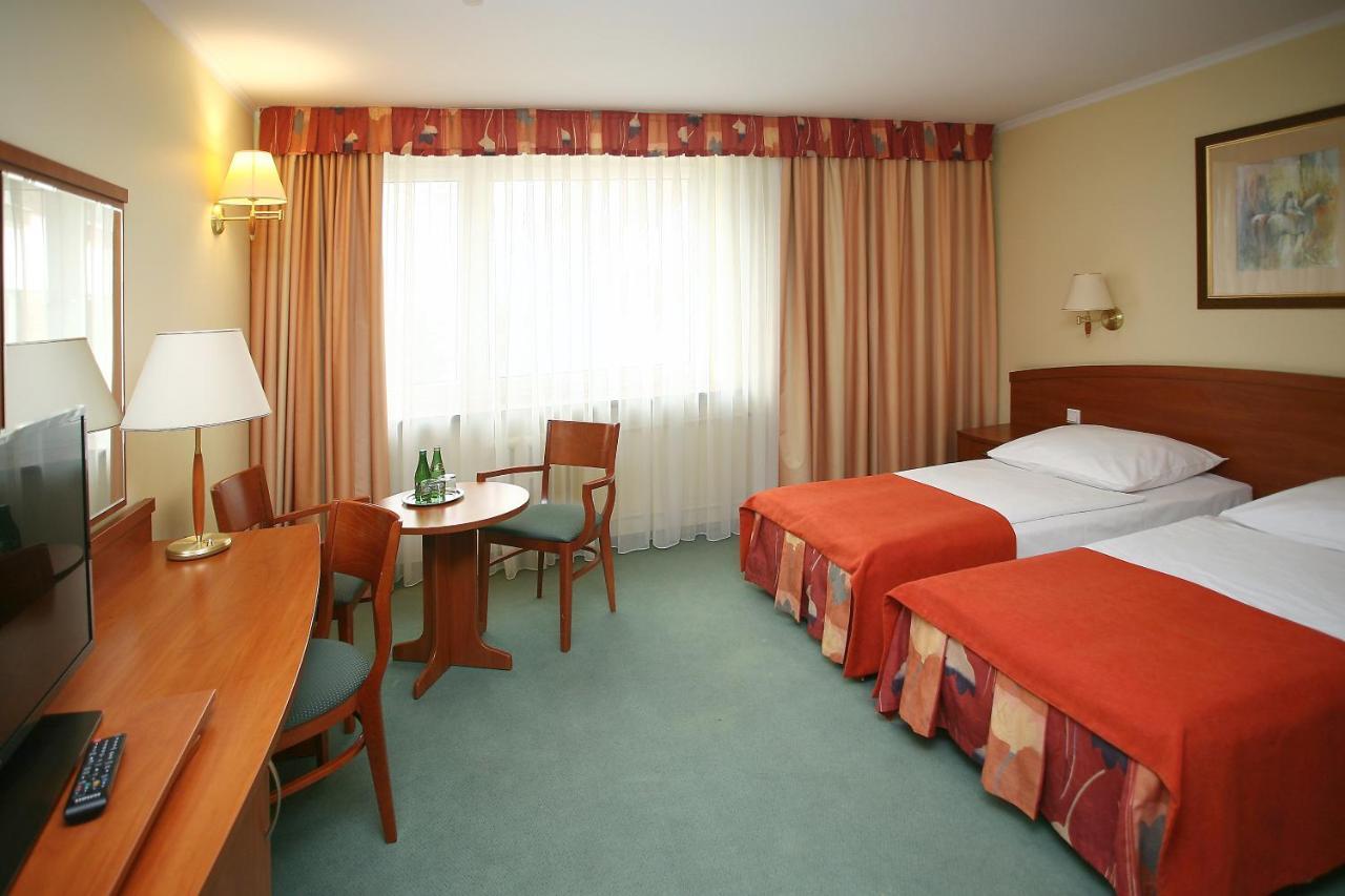Hotel Prezydencki 3-Star رشيشوف المظهر الخارجي الصورة